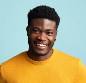 Kevin, 21 ans  En formation Technicien Systèmes Réseaux & Sécurité (niveau Bac +2)