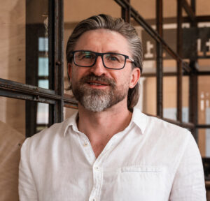 François, 49 ans  Directeur d’une agence de communication